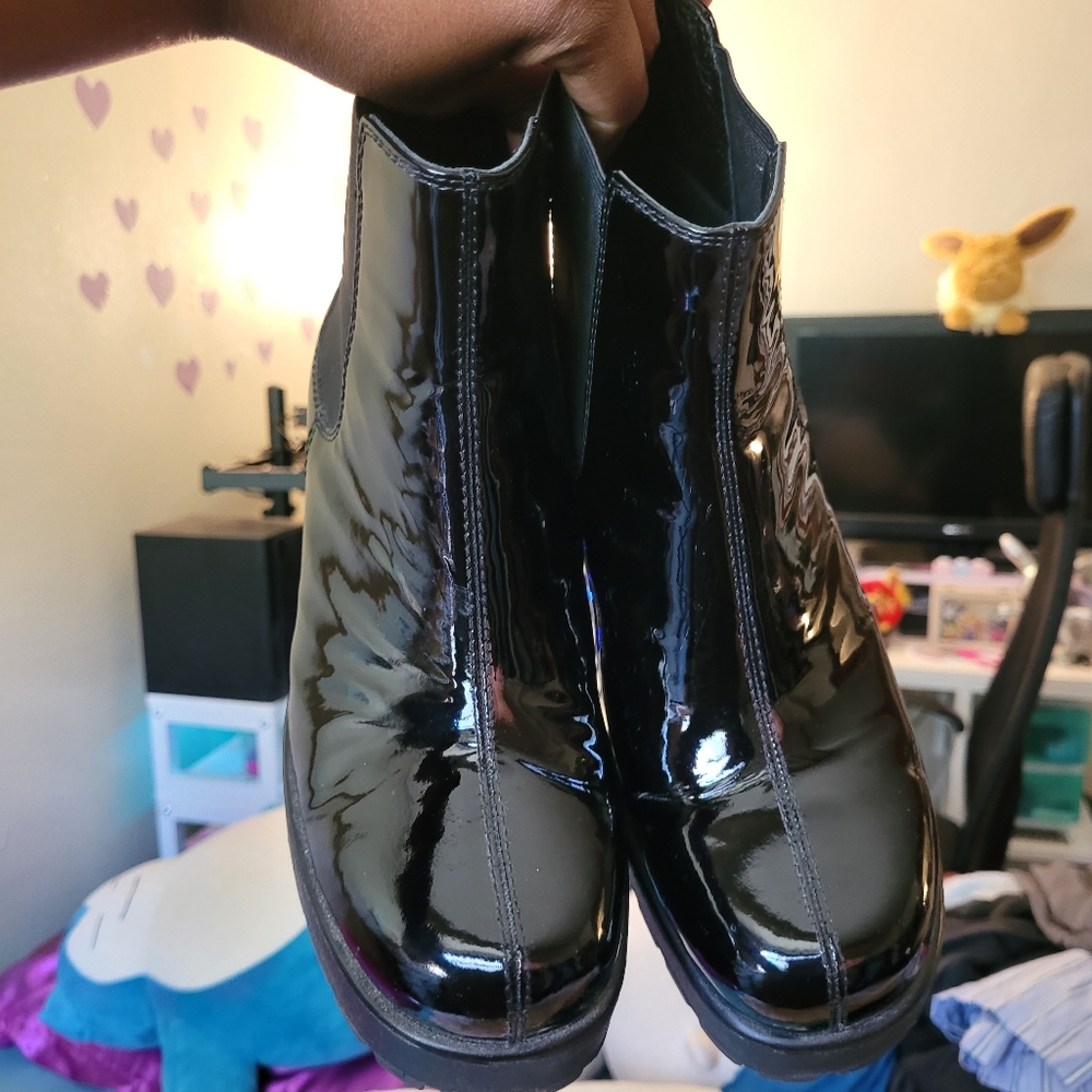 VAGABOND Dioon Patent Leather Chelsea Boot - Picture 4 of 9